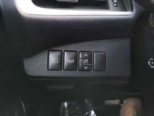 2017 Toyota Mirai Base