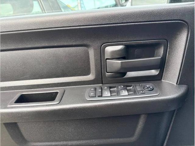 2019 Ram 1500 Classic Tradesman Crew Cab 4x4 6'4" Box