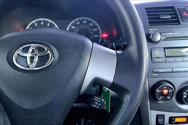 2011 Toyota Corolla LE
