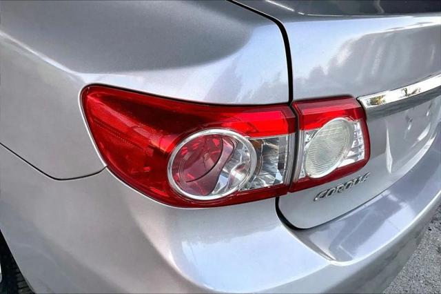 2011 Toyota Corolla LE