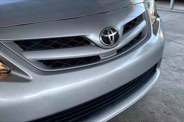 2011 Toyota Corolla LE
