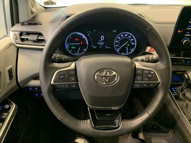 2023 Toyota Sienna Limited