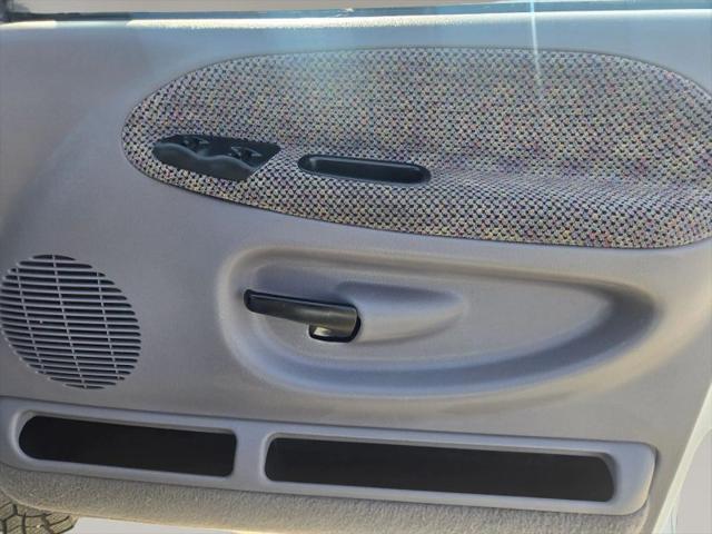 2001 Dodge Ram 2500 Base