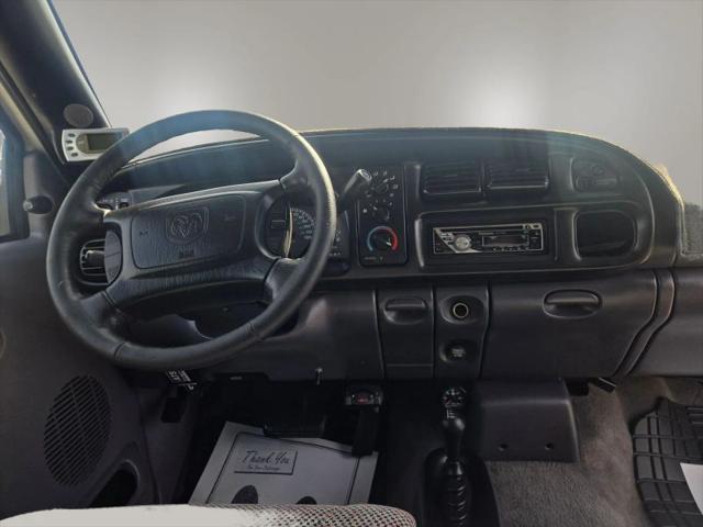 2001 Dodge Ram 2500 Base