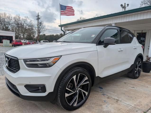 2021 Volvo XC40 T5 R-Design
