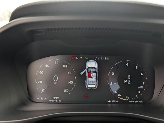 2021 Volvo XC40 T5 R-Design