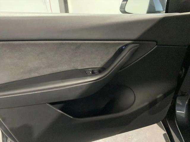 2022 Tesla Model Y Performance Dual Motor All-Wheel Drive