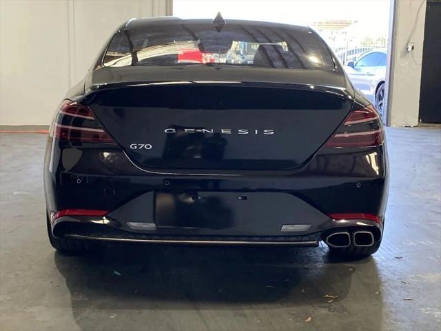 2023 Genesis G70 2.0T RWD