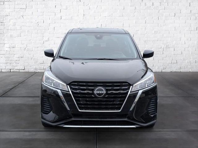 2025 Nissan Kicks S