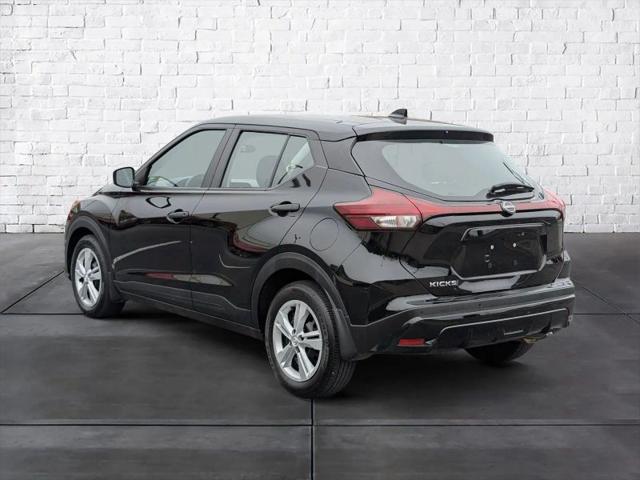 2025 Nissan Kicks S