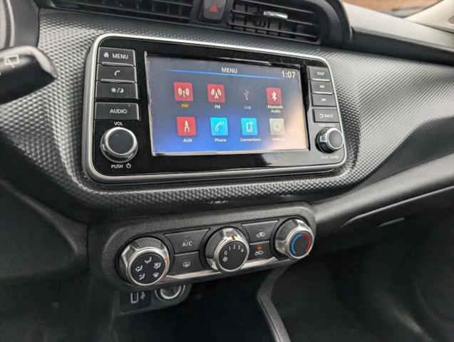 2025 Nissan Kicks S