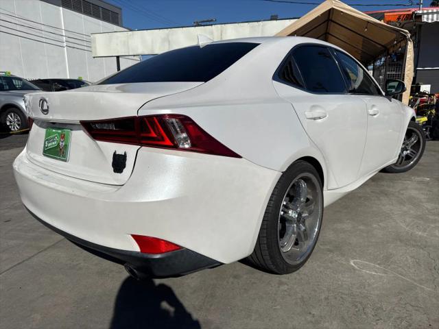 2016 Lexus IS 200t 200t