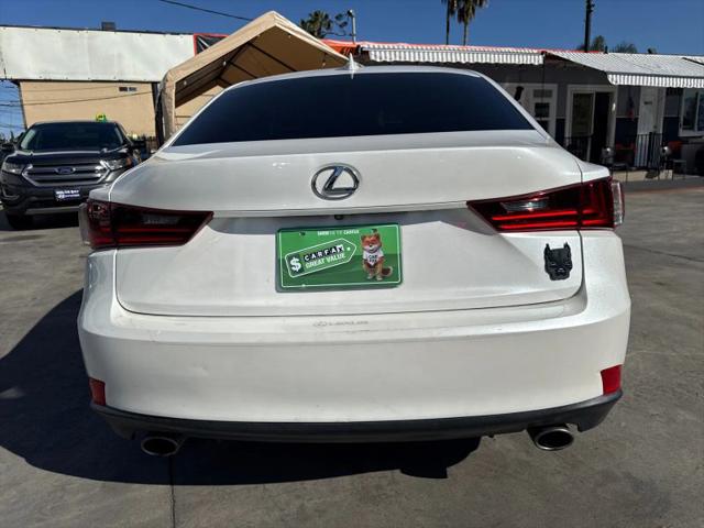 2016 Lexus IS 200t 200t