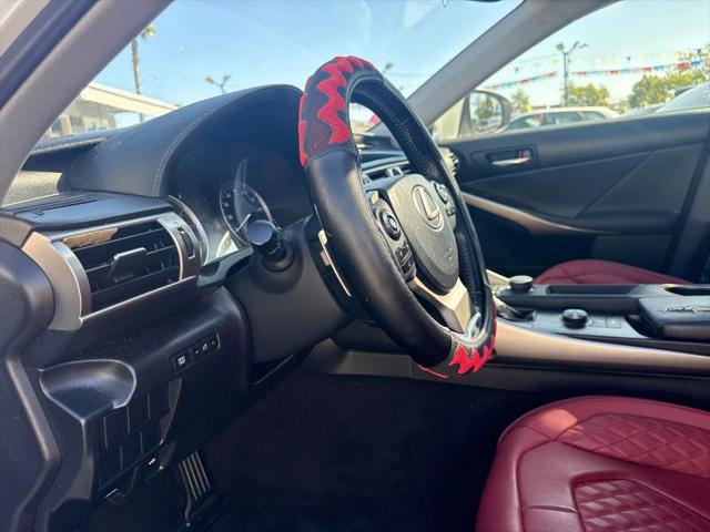 2016 Lexus IS 200t 200t