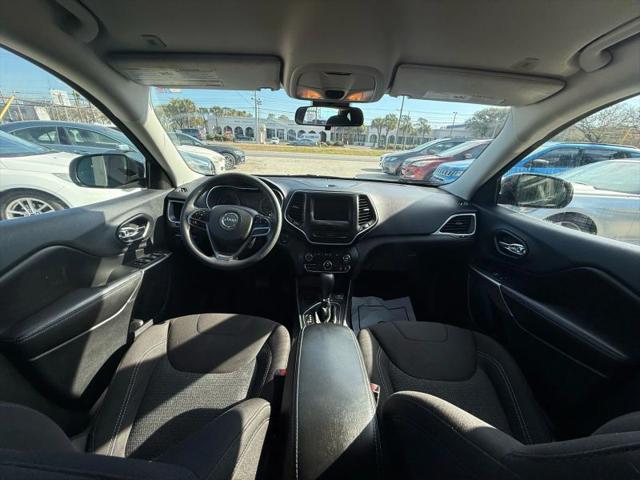 2019 Jeep Cherokee Latitude FWD
