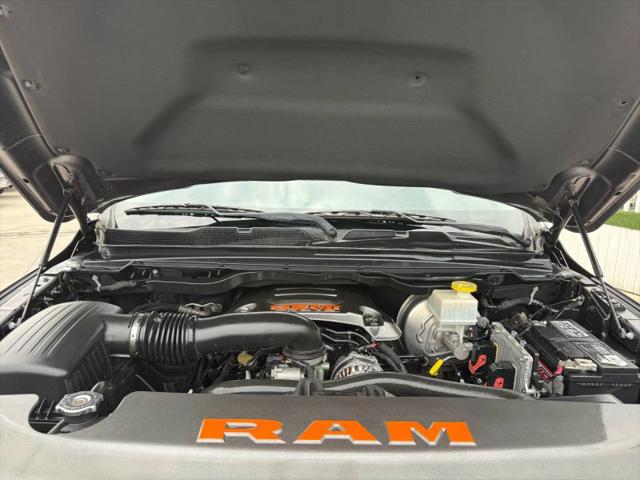 2019 Ram 1500 Laramie Crew Cab 4x4 5'7" Box