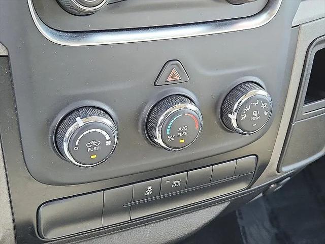 2017 Ram 1500 Tradesman Regular Cab 4x2 8' Box