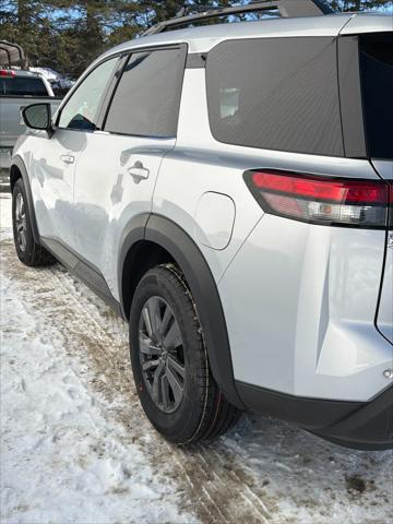 2023 Nissan Pathfinder SV 4WD