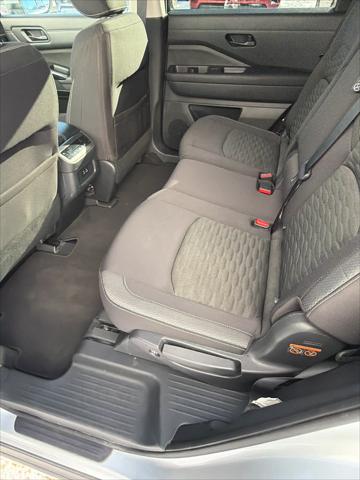 2023 Nissan Pathfinder SV 4WD