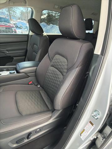 2023 Nissan Pathfinder SV 4WD