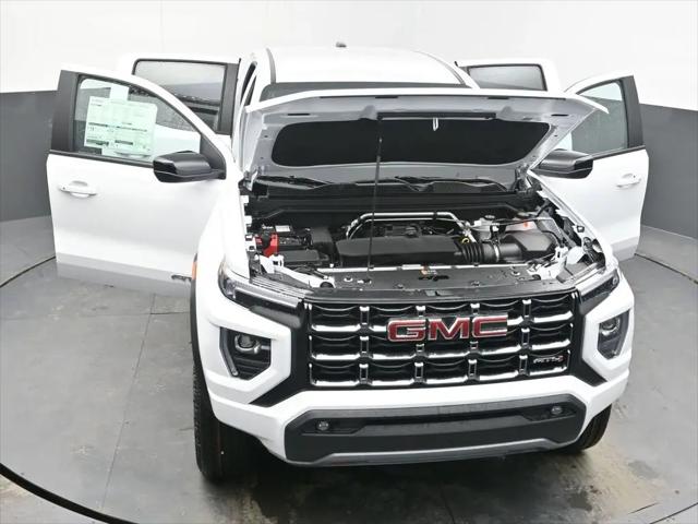 2026 GMC Canyon AT4, 4WD