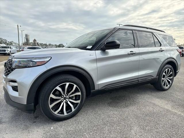 2022 Ford Explorer ST-Line