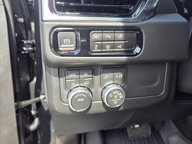 2026 GMC Yukon XL 4WD Denali