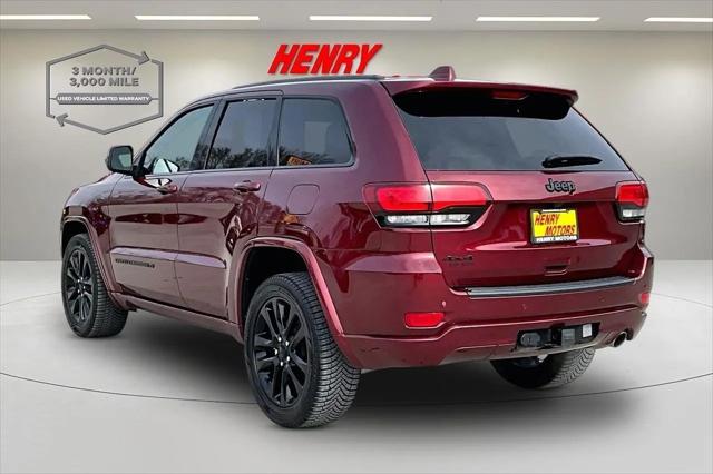 2022 Jeep Grand Cherokee Laredo X 4x4