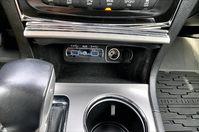 2022 Jeep Grand Cherokee Laredo X 4x4