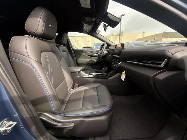 2026 Buick NV Sport Touring FWD