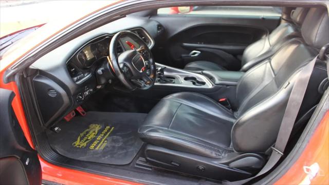 2017 Dodge Challenger SXT Plus