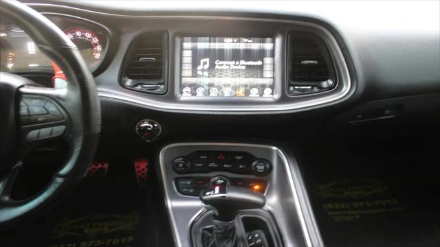 2017 Dodge Challenger SXT Plus