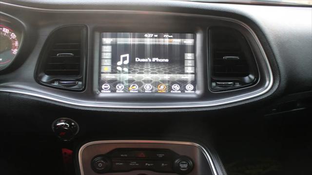 2017 Dodge Challenger SXT Plus