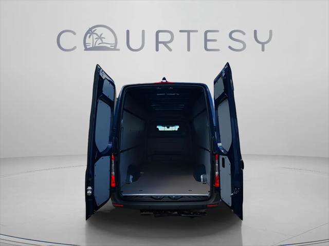 2026 Mercedes-Benz Sprinter 2500 High Roof 4-Cyl Diesel