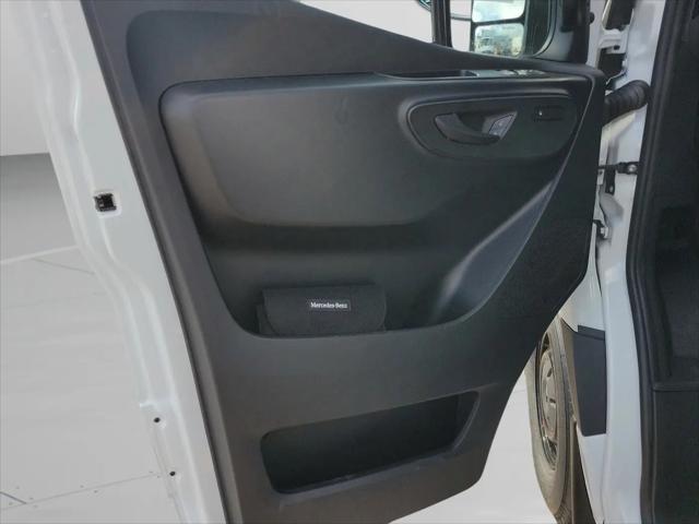 2026 Mercedes-Benz Sprinter 2500 Standard Roof 4-Cyl Diesel