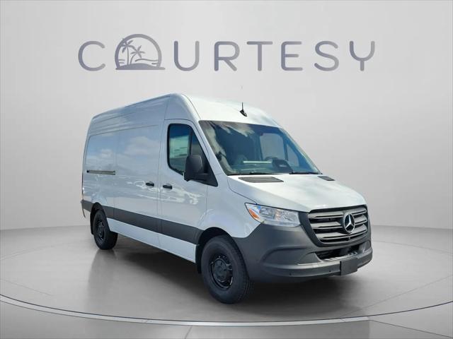2026 Mercedes-Benz Sprinter 2500 Standard Roof 4-Cyl Diesel