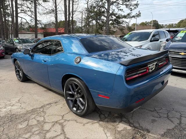 2021 Dodge Challenger SXT