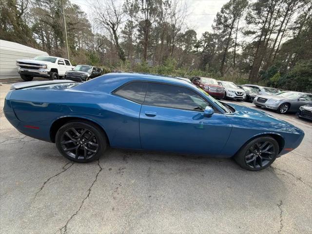 2021 Dodge Challenger SXT
