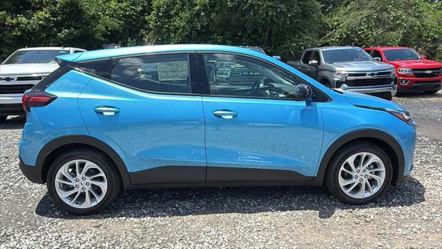 2027 Chevrolet Bolt LT FWD