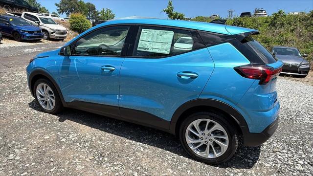 2027 Chevrolet Bolt LT FWD
