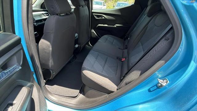 2027 Chevrolet Bolt LT FWD