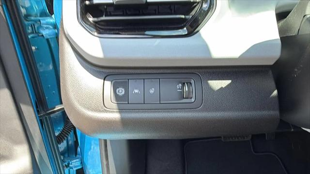 2027 Chevrolet Bolt LT FWD