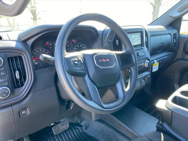 2026 GMC Sierra 1500 Crew Cab, Short Bed, Pro, 4WD