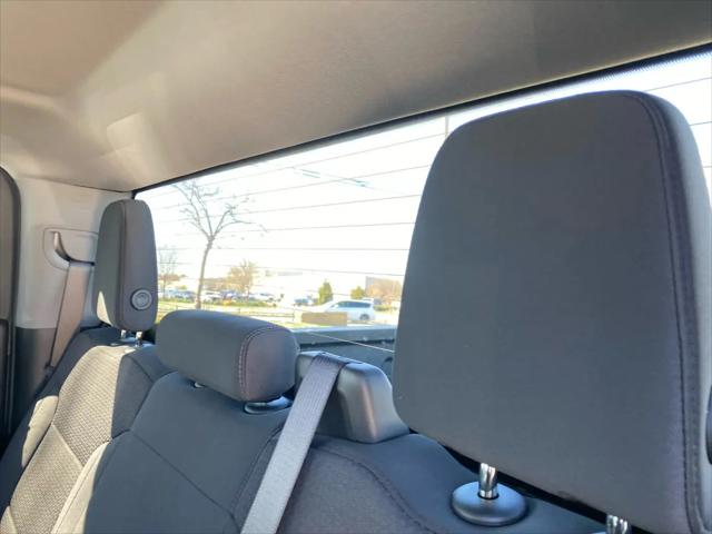 2026 GMC Sierra 1500 Crew Cab, Short Bed, Pro, 4WD
