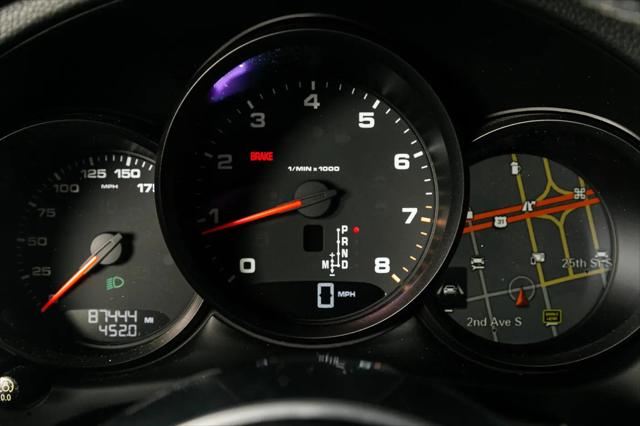 2018 Porsche Macan Macan
