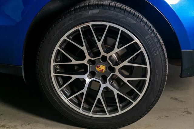 2018 Porsche Macan Macan