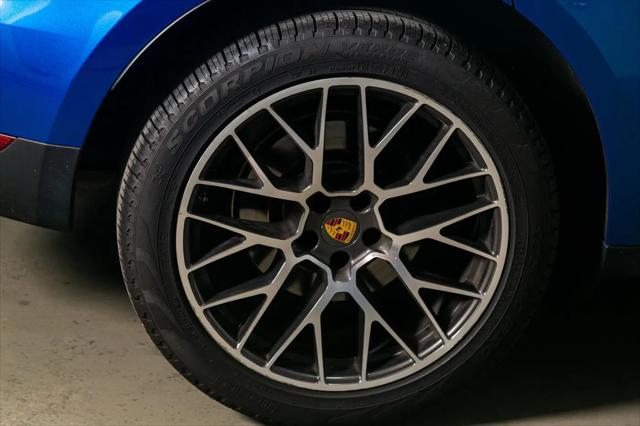 2018 Porsche Macan Macan
