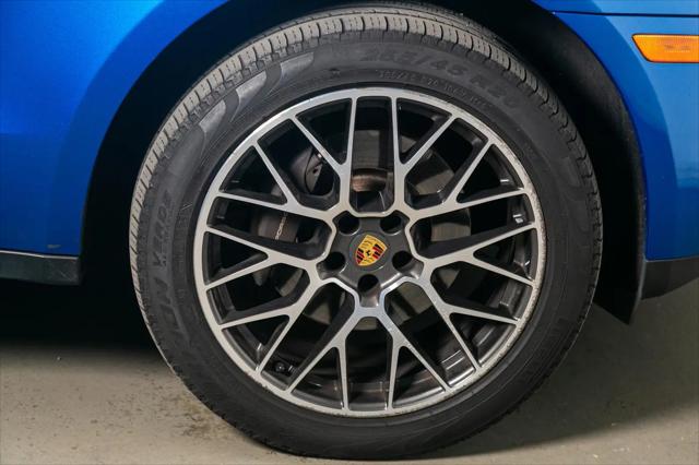 2018 Porsche Macan Macan