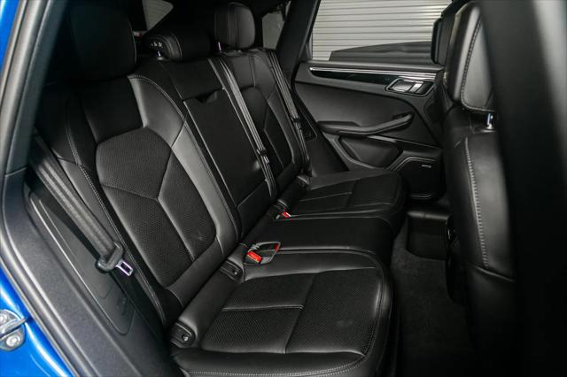 2018 Porsche Macan Macan