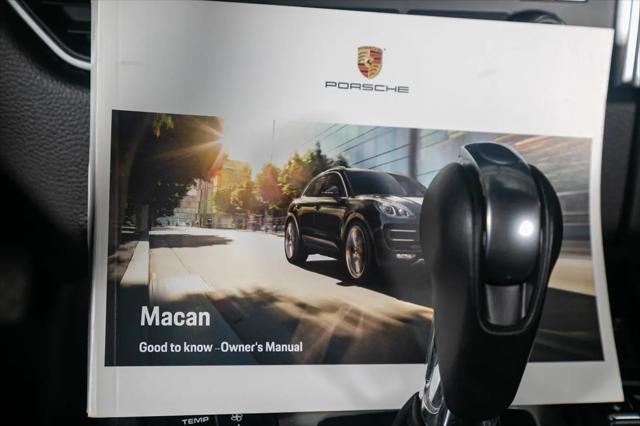 2018 Porsche Macan Macan